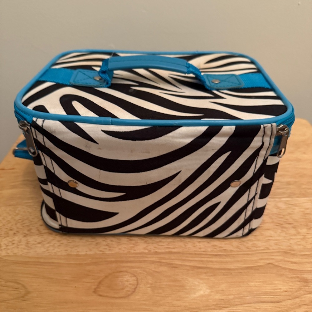 Cute Blue Zebra Pattern ~ Make Up Or Hair Travel Case With Shoulder Strap - Picture 3 of 8